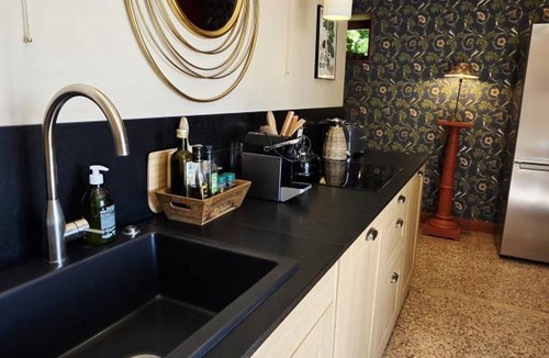 Saponay Cottage | Charming cottage with enclosed garden - 2 guests