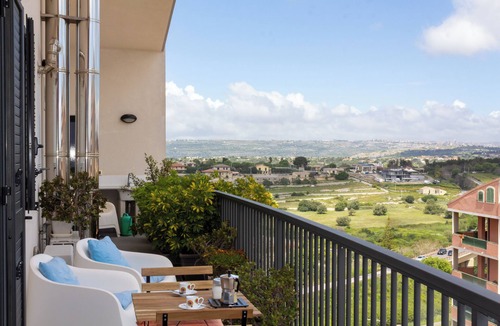Modica Apartment | Charming independent apartment, bike-friendly and with a washing machine