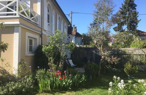 Garches Cottage | Charming little house - Paris. Versailles - Rolland Garros - Golf- Normandie