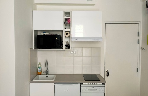 Quartier de la Goutte-d'Or Apartment | Charming studio 20 M2