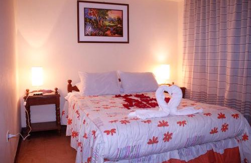 Trujillo House | CHICAGO BaCKPACKERS