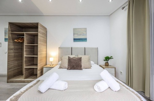 Numancia Apartment | Classy Studio close to Retiro Park, Madrid