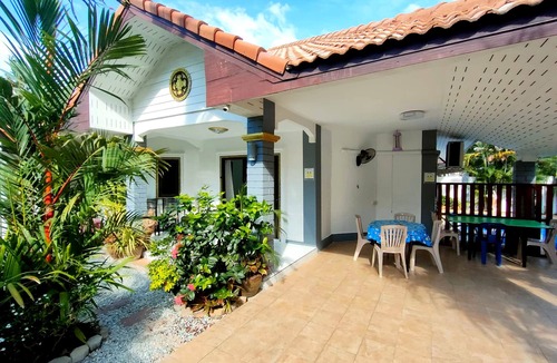 South Pattaya Villa | CORNER VILLA - PATTAYA HOLIDAY HOUSE - WALKING STREET