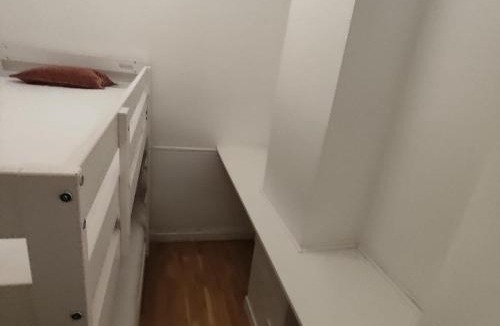 8th Arrondissement Apartment | Cosy Flat 8e Champs-Elysées