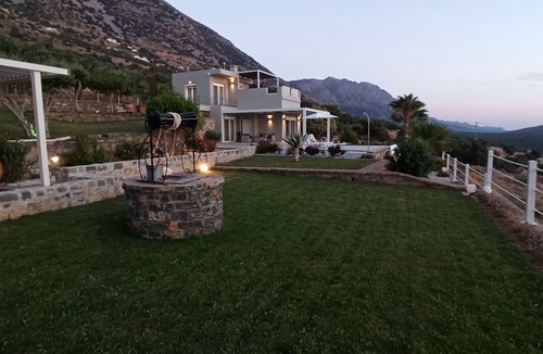 Pefki Villa | Crete Lassithi Holiday 'Villa Tholos Crete'in Kavousi Beach Tholos Private Pool