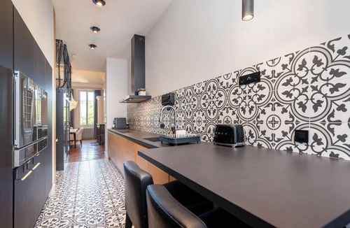 Croix Rousse Villa | Découverte - Sumptuous property with swimming pool in Croix-Rousse
