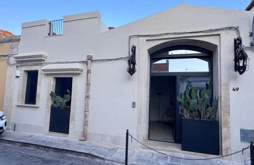 Noto Historic Centre Villa | Dimora Crocefisso