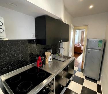 Nogent Village Apartment | Elegant 2-bedroom apartment near Paris & Château de Vincennes