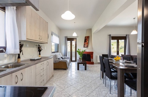 Panormos House | Elena's house, 200 m from Panormos beach