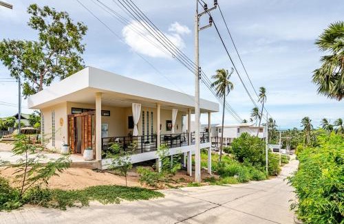 Hua Thanon Villa | Engineer Designer, Jungle View, Plunge Pool