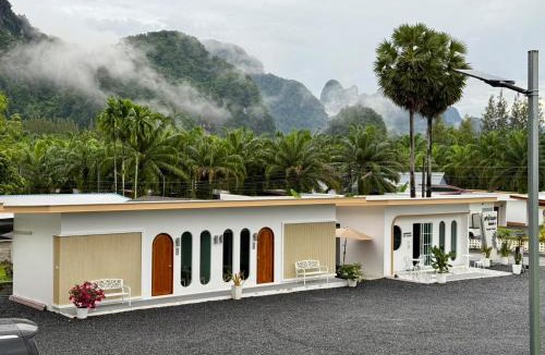 Bo Saen Hotel | Farinda Resort