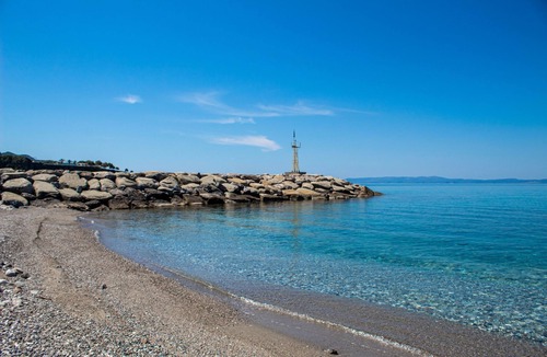 Akrogialion Apartment | Frinda, studio next to the sea