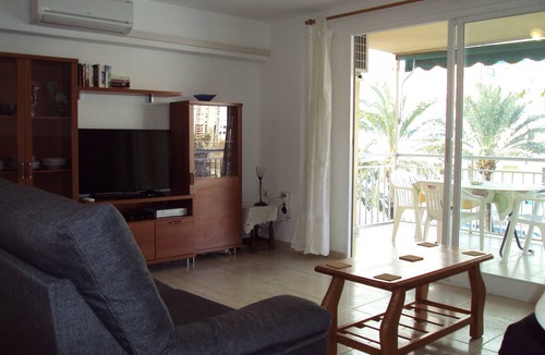 Benidorm Apartment | Front Line 4th floor La Goleta Apt Overlooking Benidorm Island And Levante Beach