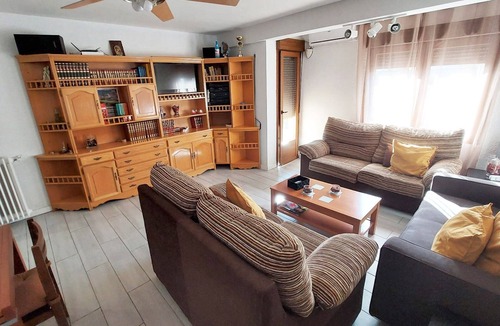 Hervas Apartment | Hervas Centro Apartment IDEAL FOR FAMILIES 6 Adults 2 children