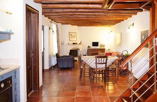 Archanes House | Holiday home in the Archanes with a garden