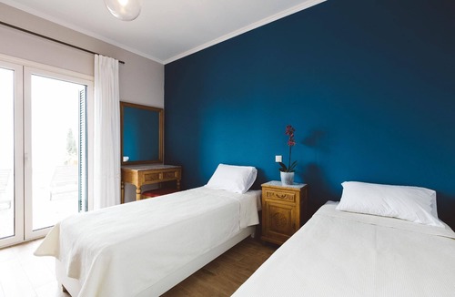 Elation House | Holiday house Askos for 1 - 6 persons with 3 bedrooms - Row house