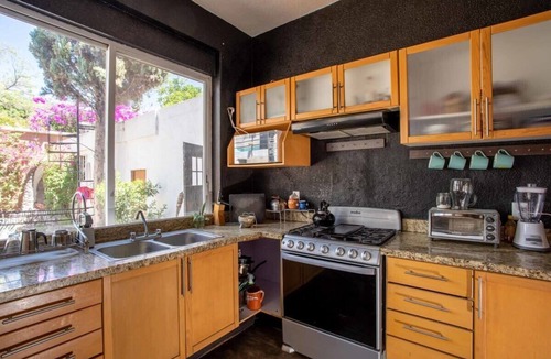 Lafayette House | Hostal La Paz & Love | Hab Priv. | Zona Centro