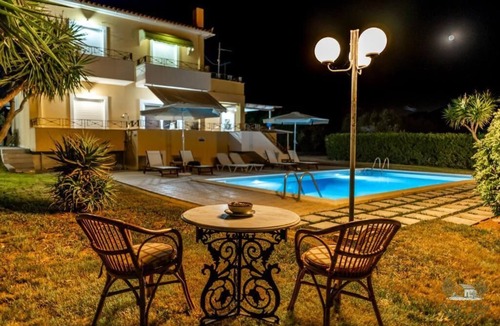 Kiparissia Villa | Ktima KiKa - Private Pool Escape & Tranquility
