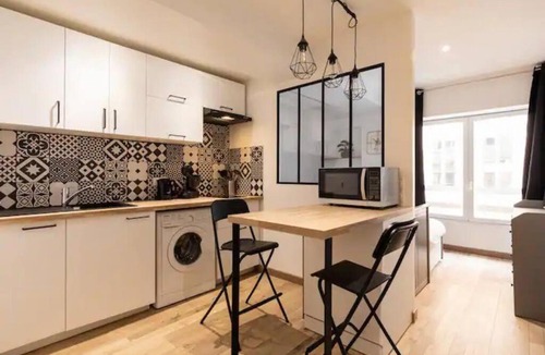 1st Arrondissement Apartment | Le Flesselles - Hyper centre - Calme et cosy