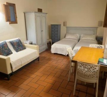 Scandicci House | Lebbiano Residence