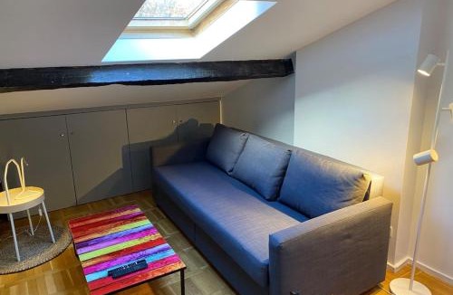 Gorge de Loup Apartment | Lovely studio in the 9th arrondissement near the quays