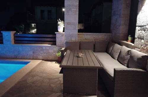 Afytos Villa | Luxury stone villas in Afitos St'aloni