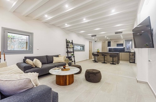 Achilleio Villa | Luxury Villa Elizabeth with private pool - Prestige Villas *Brand New Villa*