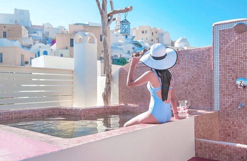 Emporio Villa | Luxury Villas Hariton – Private Estate for up to 10 Guests with 2 Rooftop Pools