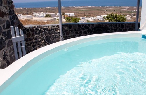 Finikia Villa | Magical Santorini Villa | 1 Bedroom | Premium Private Villa | Beautiful Sea View