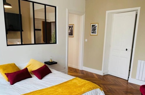 Quartier du chateau Apartment | Magnificent apartment with the cachet of the old