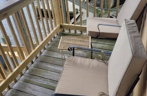 Manahawkin House | Mallard Island home. located at 1375 e mallard dr Manahawkin 08087
