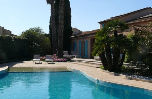 Marseillan Plage Villa | Mediterranean 🌴 Chic Provençal Villa 🌞 Heated XXL Pool 🐶 Dogs welcome !