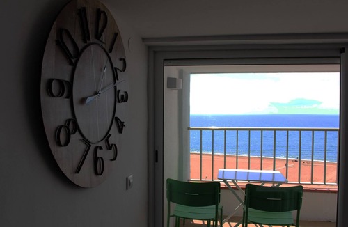 Sant Salvador Apartment | MODERN APARTMENT IN 1st SEA LINE WITH SEA AND MOUNTAIN VIEWS