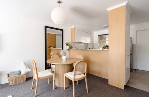 Manuka Apartment | Modern Neutral Haven with Premium Amenities