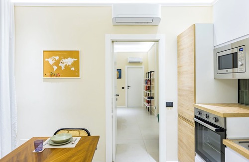Montecalvario Apartment | Modern Spacious Apartment in the Heart of Naples