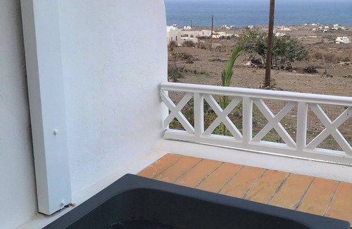 Oia Apartment | Muses Cycladic Suites - Two-Bedroom Sea View Suite with Seasonal Hot Tub