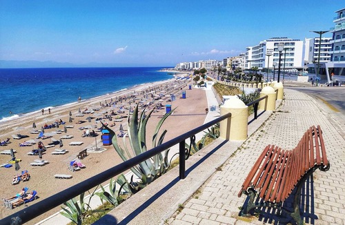 Rhodes Town Apartment | New modern and cosy apartment in the city center 100 meters from the sea.
