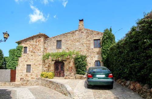 Pals House | Pals Antic by Interhome