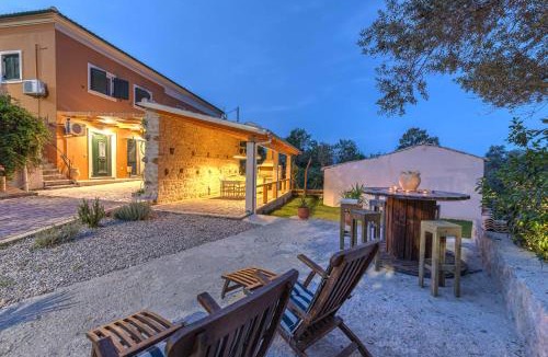 Agios Georgios House | Pezouli, the real nature and village taste