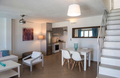 Parasporos Villa | Platinum Paros Villa | 2 Bedroom Villa | Access to Pool & Amazing Sea Views |.