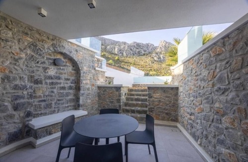 Lefkogeia Villa | Private Infinity Pool Villa with Sea Views – Secret Oasis, Lefkogeia