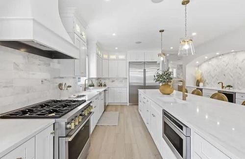 Ventnor City House | PURE LUXE Beach Block 5br Mansion