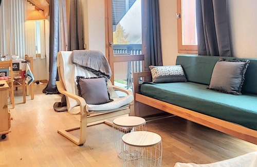 Saint-Martin-de-Belleville Apartment | Resort center, 5th floor, view mountain, balcony, tv, ski locker, 68m², Saint Martin de Belleville