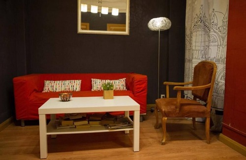 Eixample House | Russafa Youth Hostel