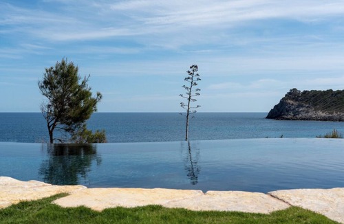Provensals Villa | Sea front! Wonderfull villa with sea views from every room.