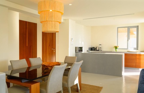 Pefki Villa | Sea Views 5 Bedrom Villa Cars Included