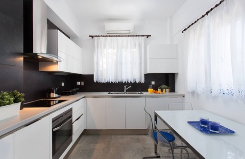 Aegina Town Villa | Seaside Luxury Villa with Terrace in Aegina Island | Aneli Villa Aegina