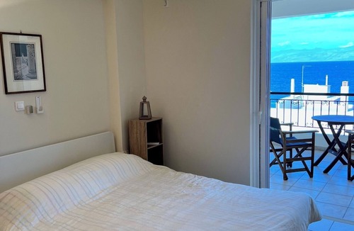 Derveni Apartment | Serenelands Lygia by MPS
