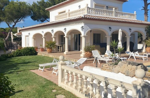 Costa Nova Villa | Spacious luxury private villa near sea and beaches with private pool sleeps 8