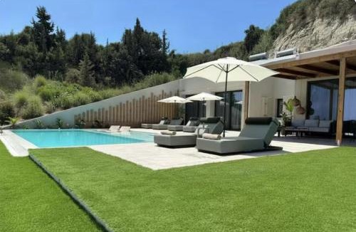 Filerimos Villa | Sperveri Terra Incognita
